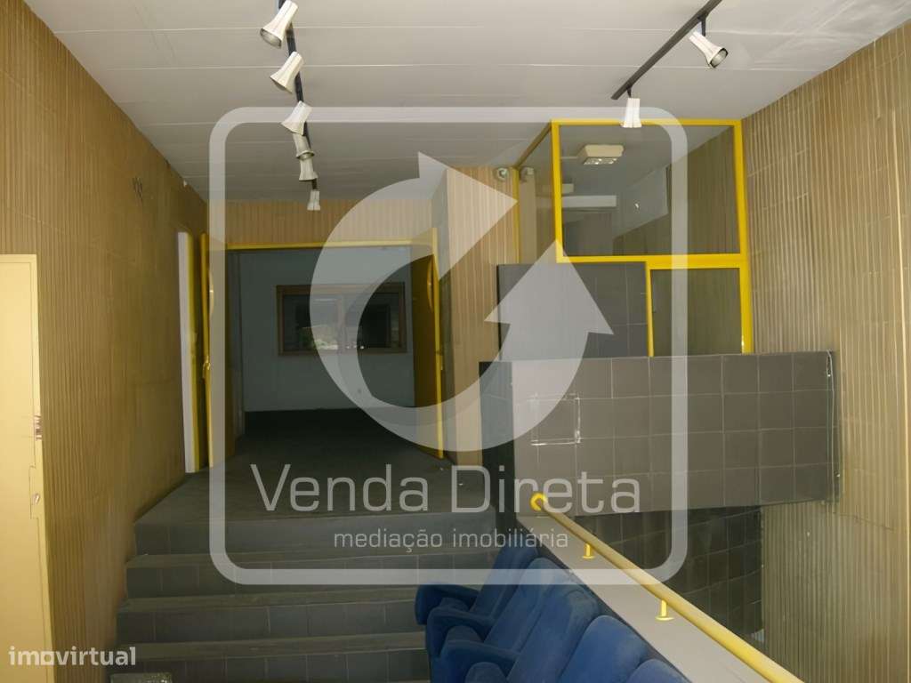 Loja com 450m² na Estrela | 2 Pisos | Excelente localização - IMÓVE...-3