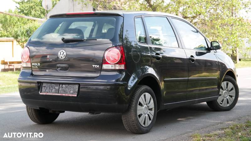 Volkswagen Polo - 3