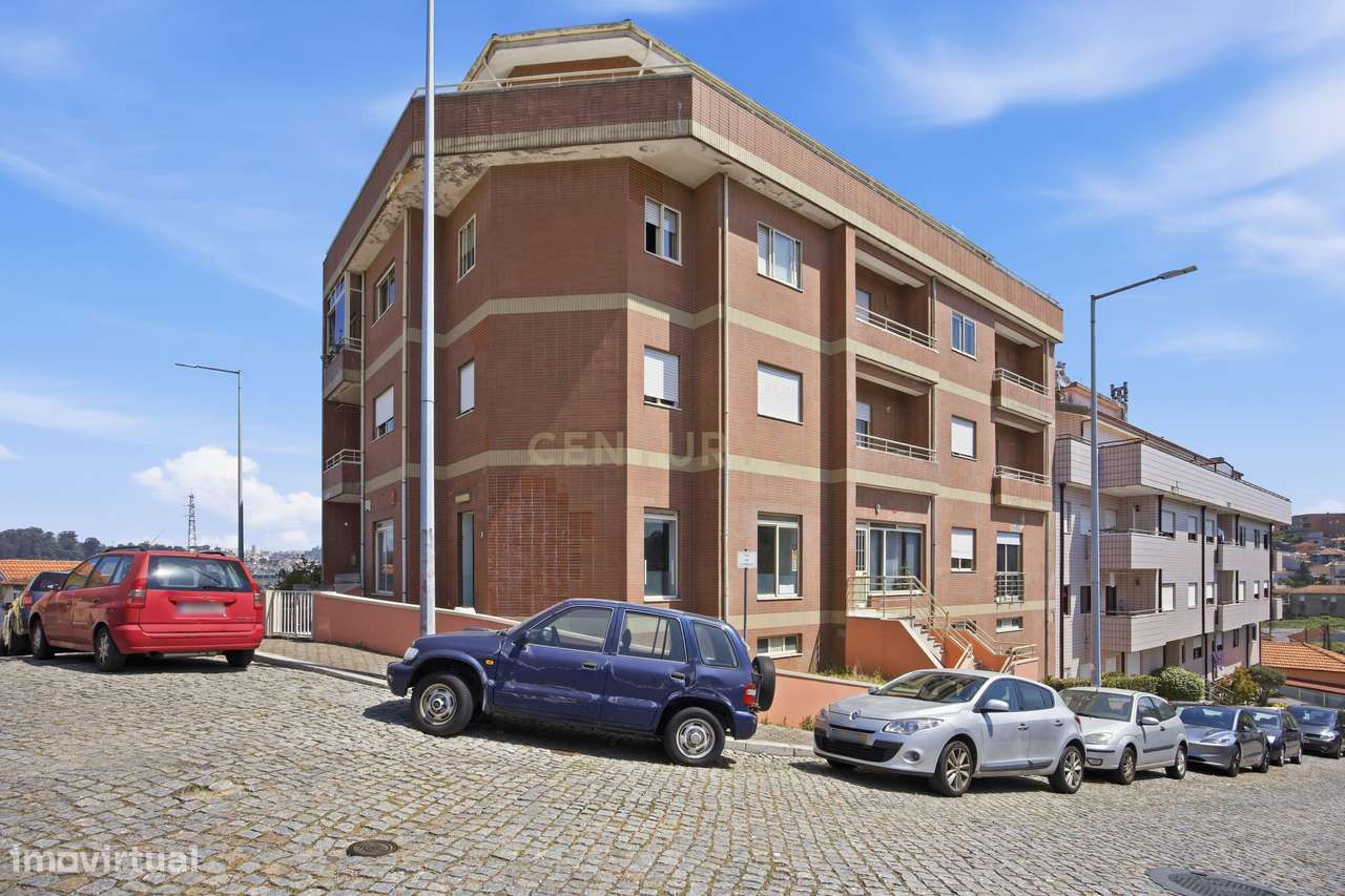 Apartamento T1 para Remodelação-17
