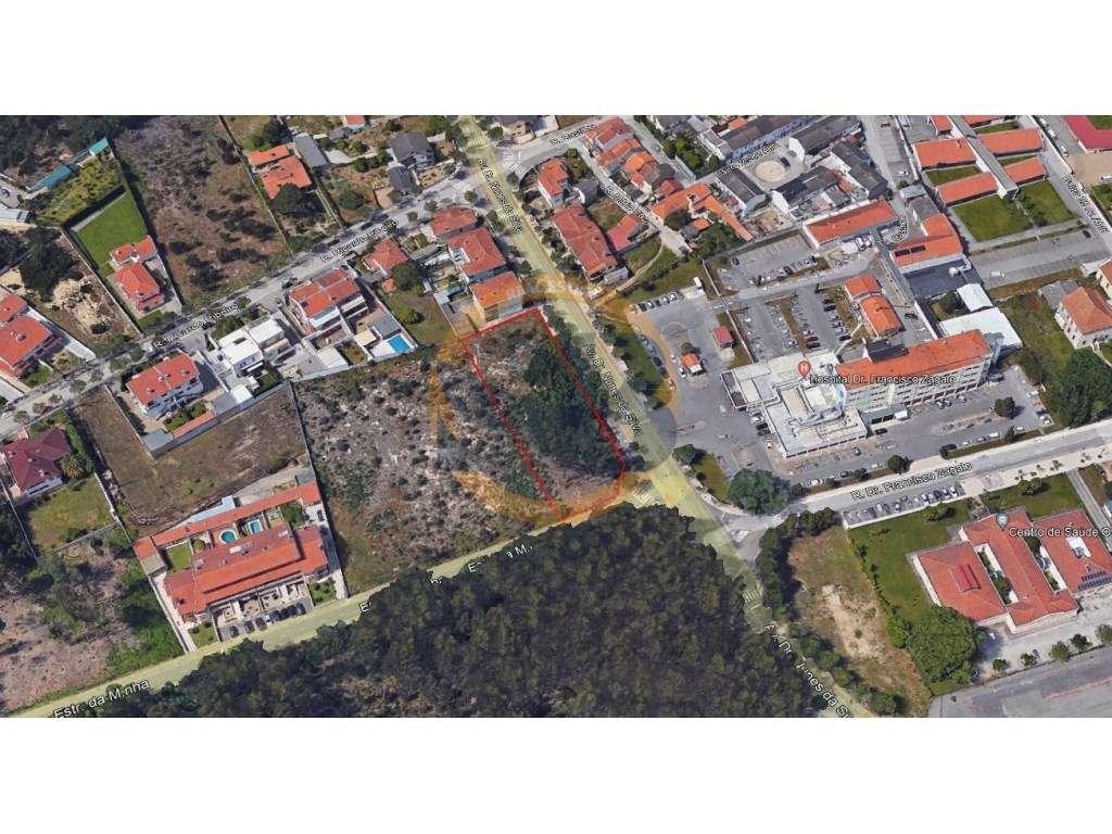 LOTE DE TERRENO PARA CONSTRUÇÃO DE UM PRÉDIO - Grande imagem: 2/8