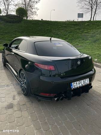 Alfa Romeo GT 2.0 JTS Quadrifoglio Verde - 1