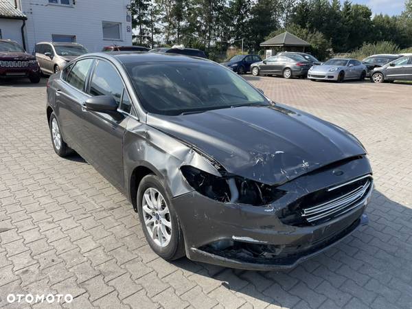 Ford Mondeo - 1