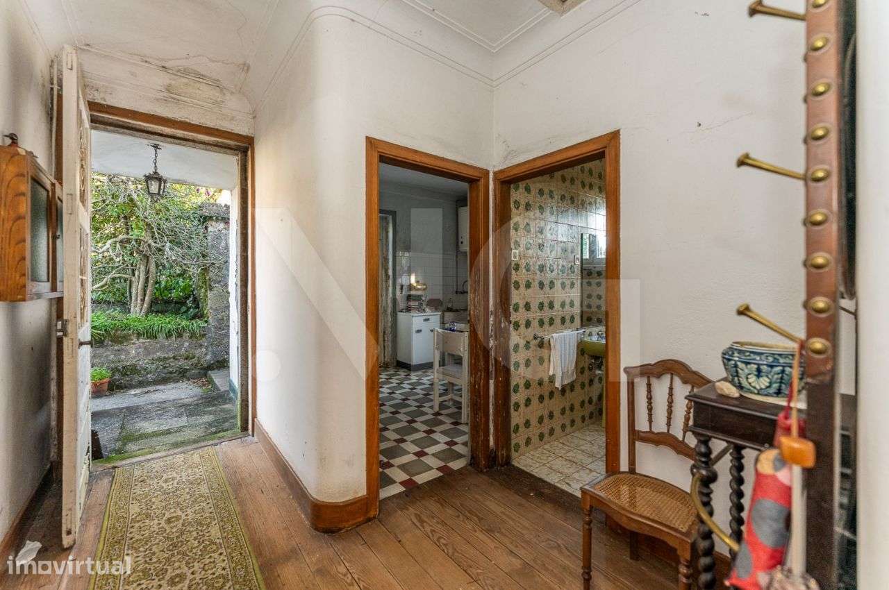 Quinta, com Moradia habitável e Terreno de 8744m² em Fânzeres-Gondomar-17