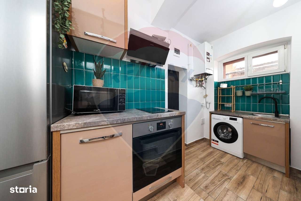 Comision 0 | Apartament cu 2 camere și terasă - Lângă  Piata Sfatului - Imagine principală: 2/19