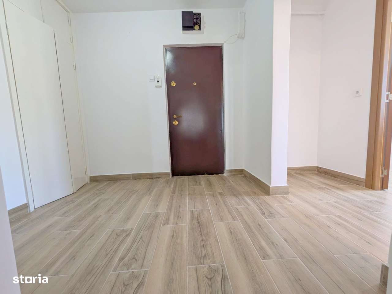 Orizont - STRADAL, Apart 2 cam decomandat, RENOVAT, balcon lung-2