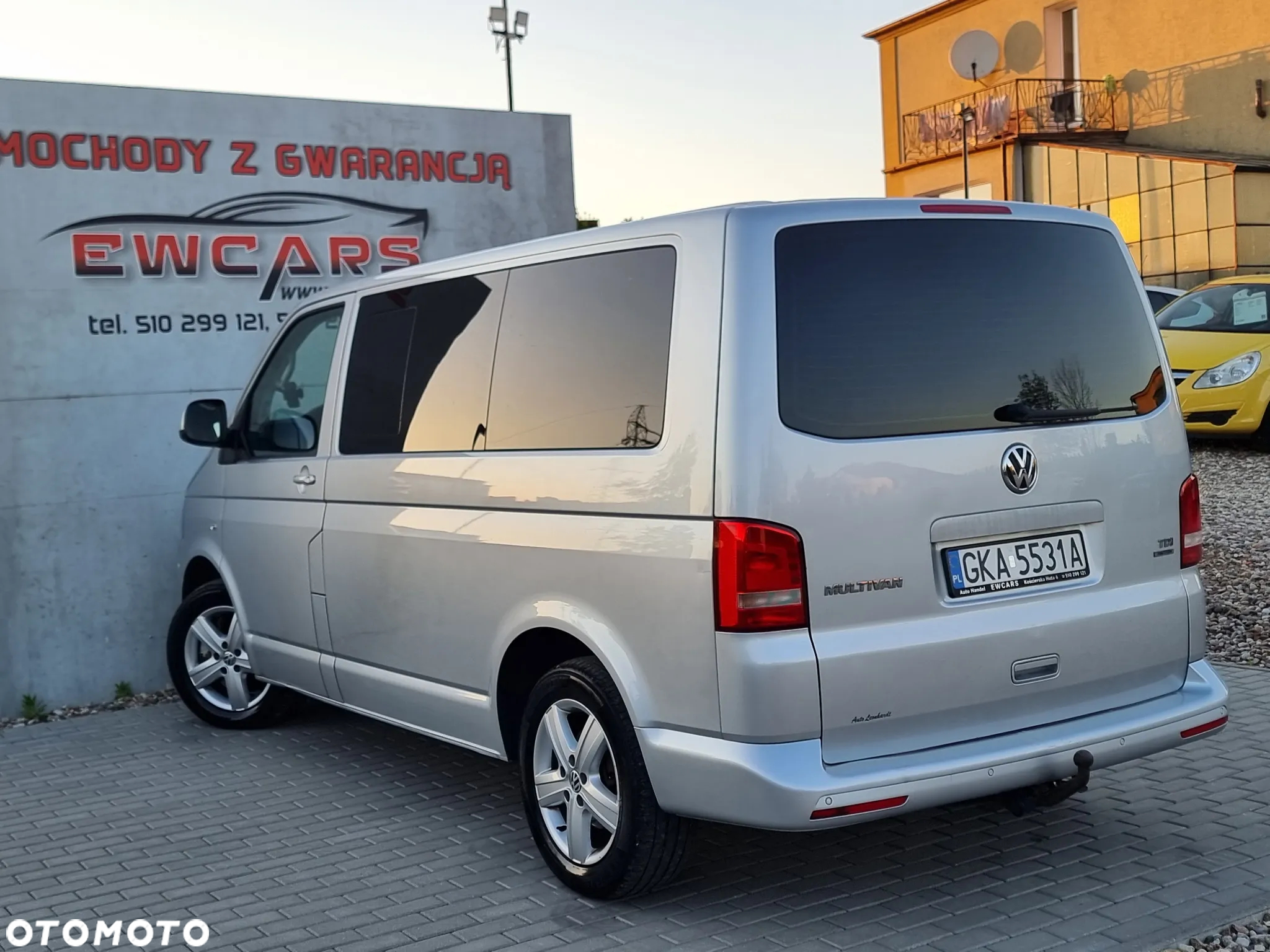 Volkswagen Multivan - 26