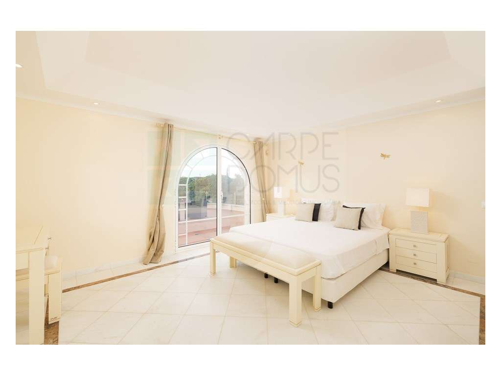 Moradia V4 inserida no campo de Golfe, Vale de Lobo, Algarve-47