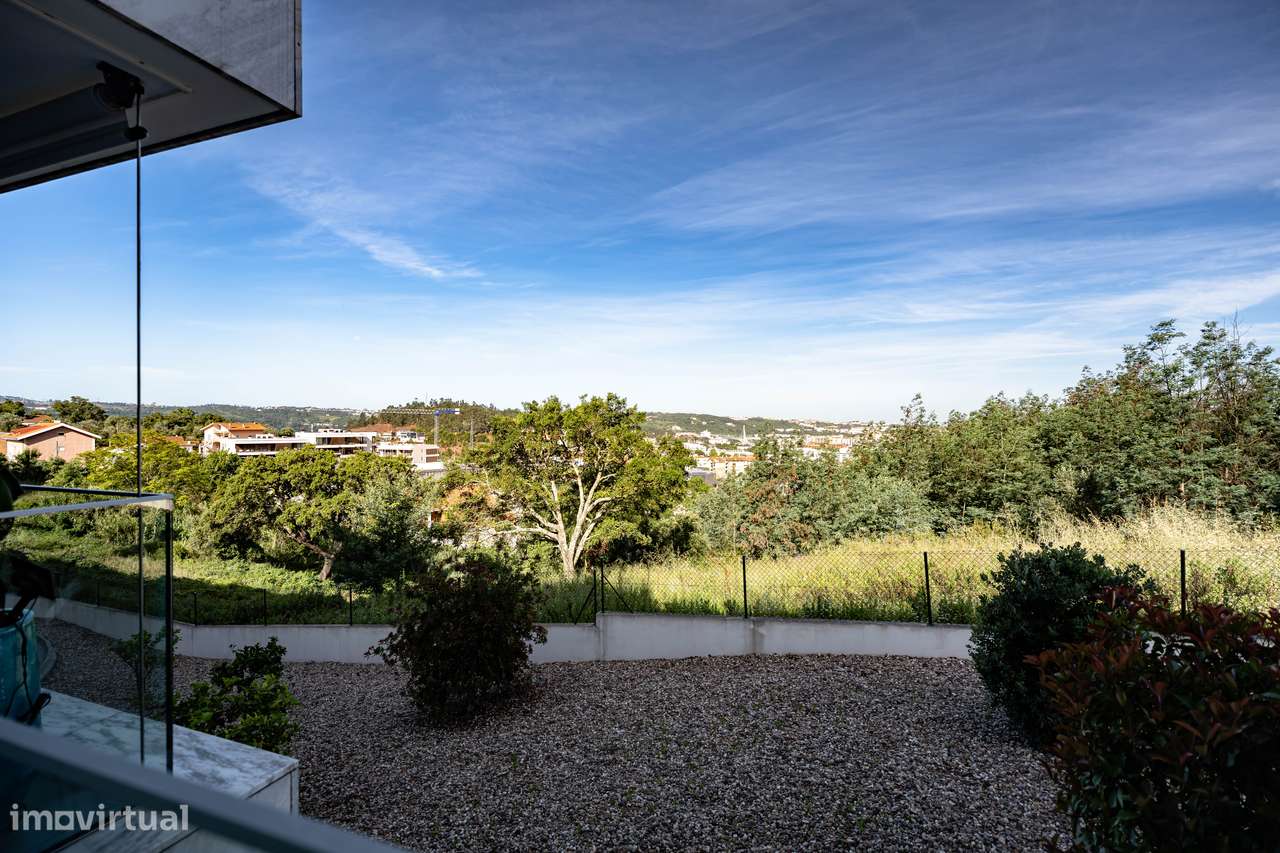 T2 Areeiro, Coimbra – construção de 2022, com terraço e garagem dupla-19