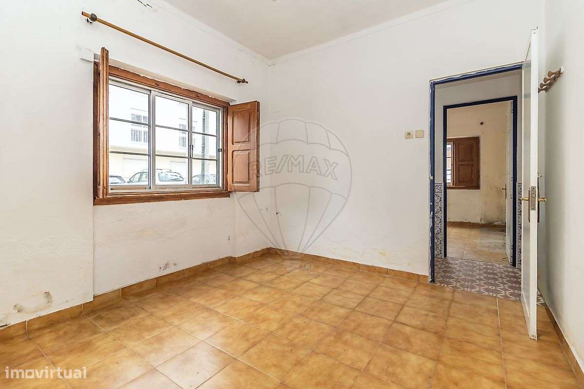 Moradia T2 para venda-7