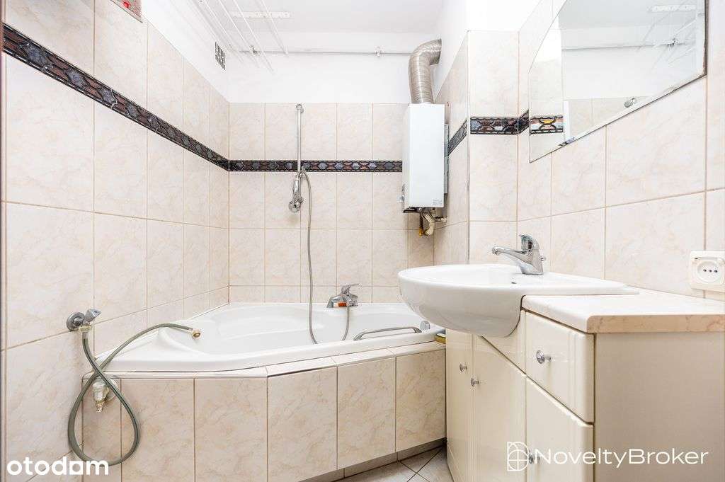 Na sprzedaż 3-pokoje ul. Dobrego Pasterza-16