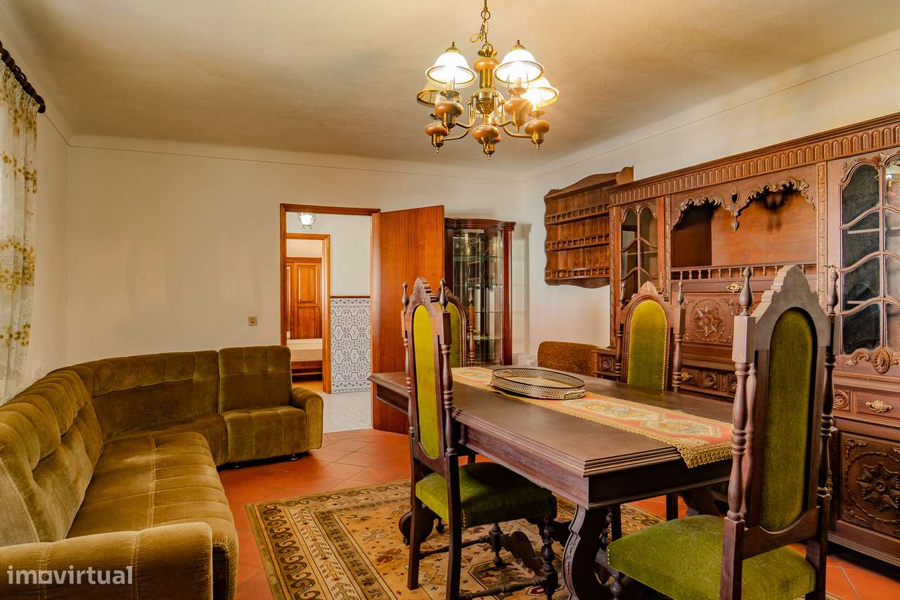 Moradia com Quintal e Garagem à Venda em Viana do Alentejo - Grande imagem: 5/60