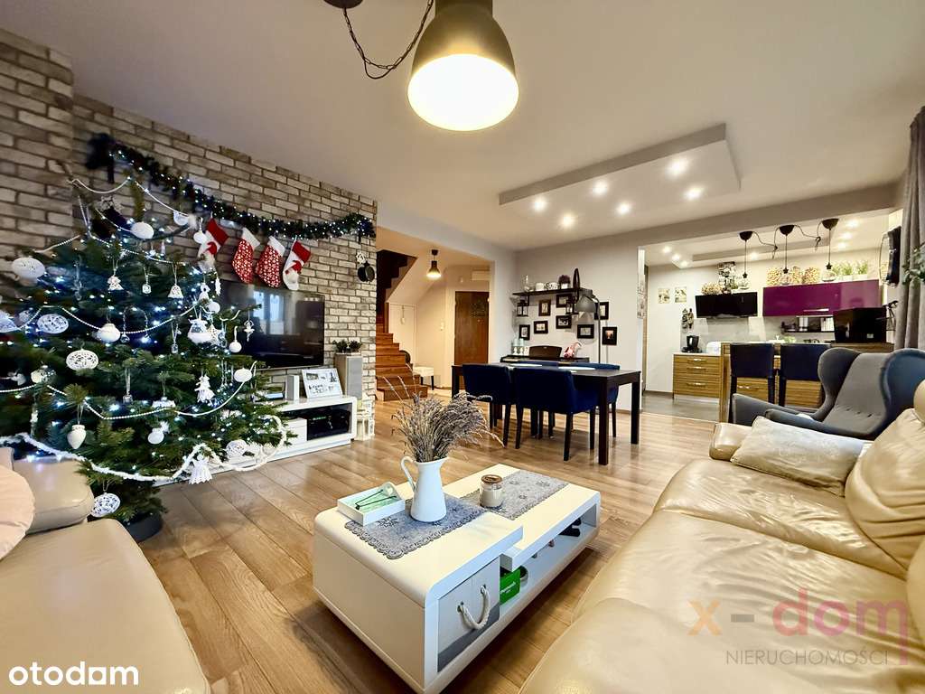 Komfortowe, dwupoziomowe mieszkanie dla rodziny-0