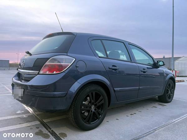 Opel Astra III 1.8 Cosmo - 5