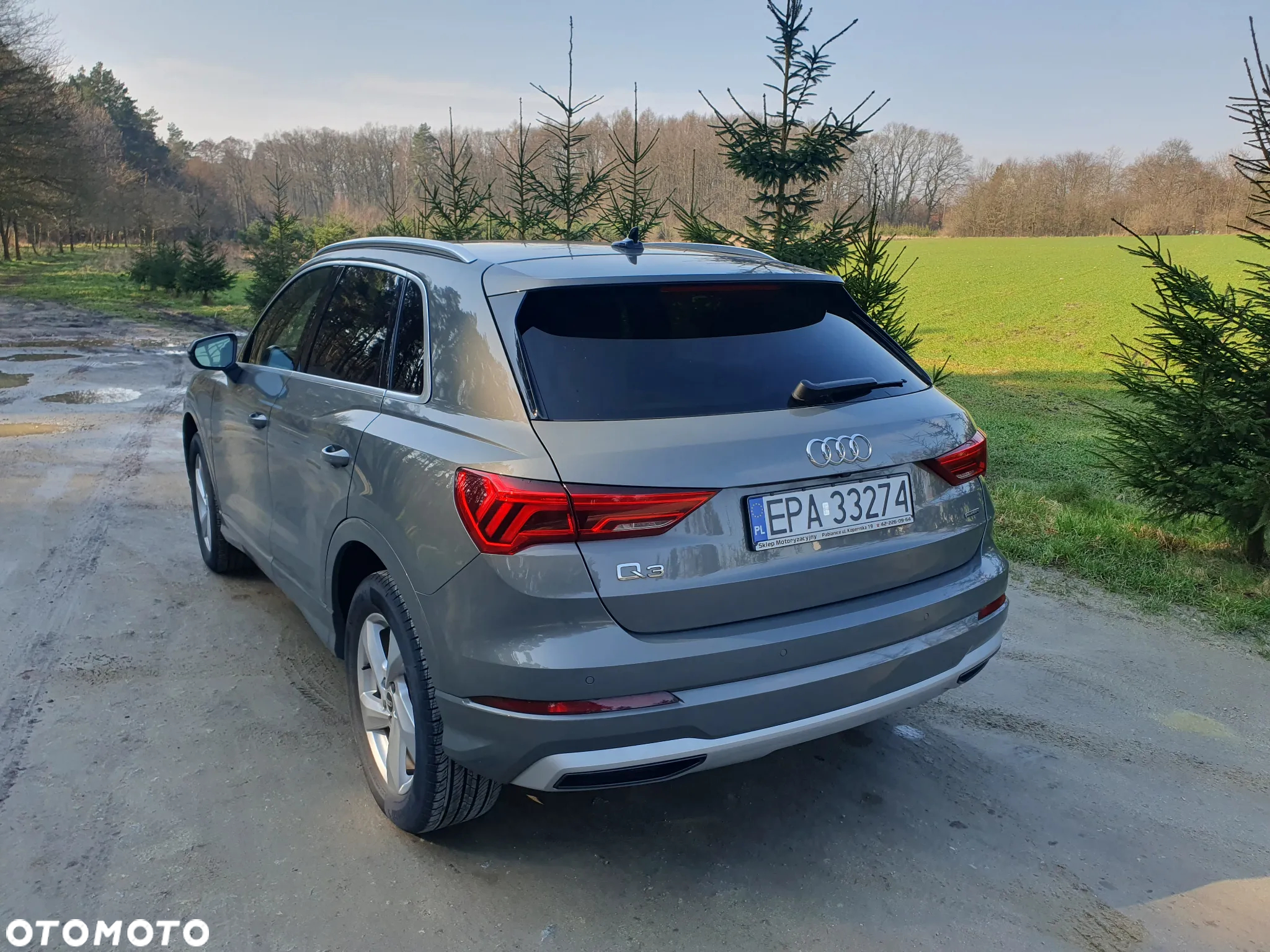 Audi Q3 40 TFSI Quattro S tronic - 3