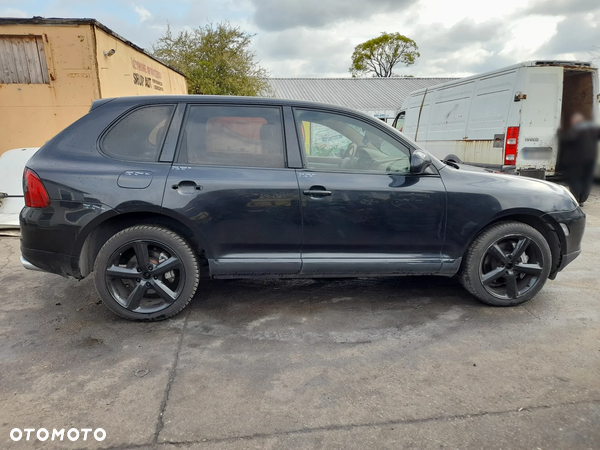 PORSCHE CAYENNE S ROLETA BAGAŻNIKA - 25