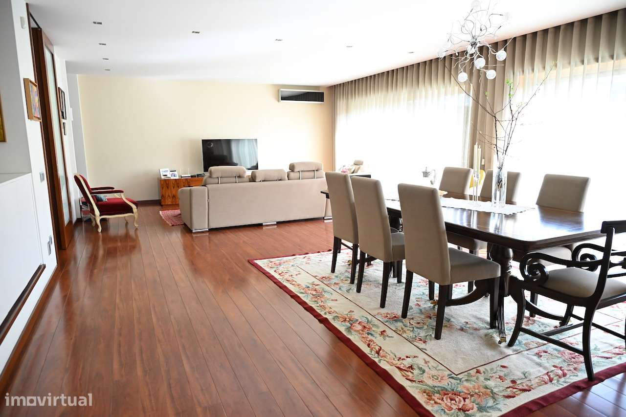 Moradia espaçosa T5 de luxo em Aver-o-mar - Póvoa de Varzim - Grande imagem: 2/34