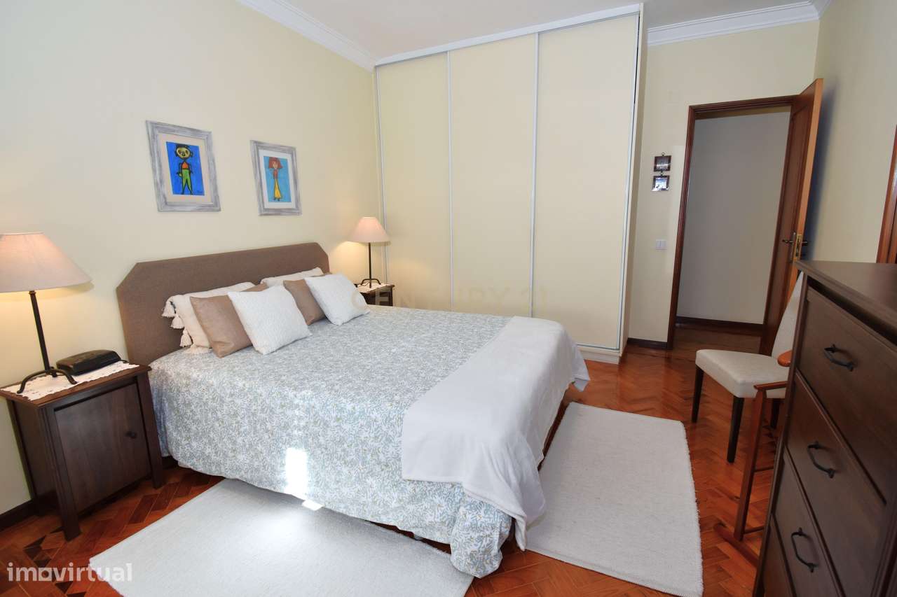 O Refúgio Perfeito entre o Mar e a Cidade. T3 Renovado na Costa da Cap-14