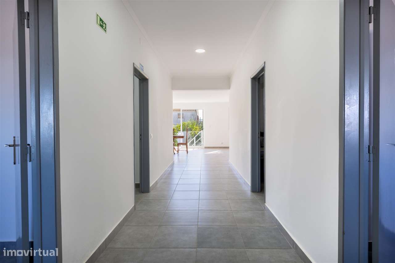 Moradia T4 com garagem - Grande imagem: 4/42