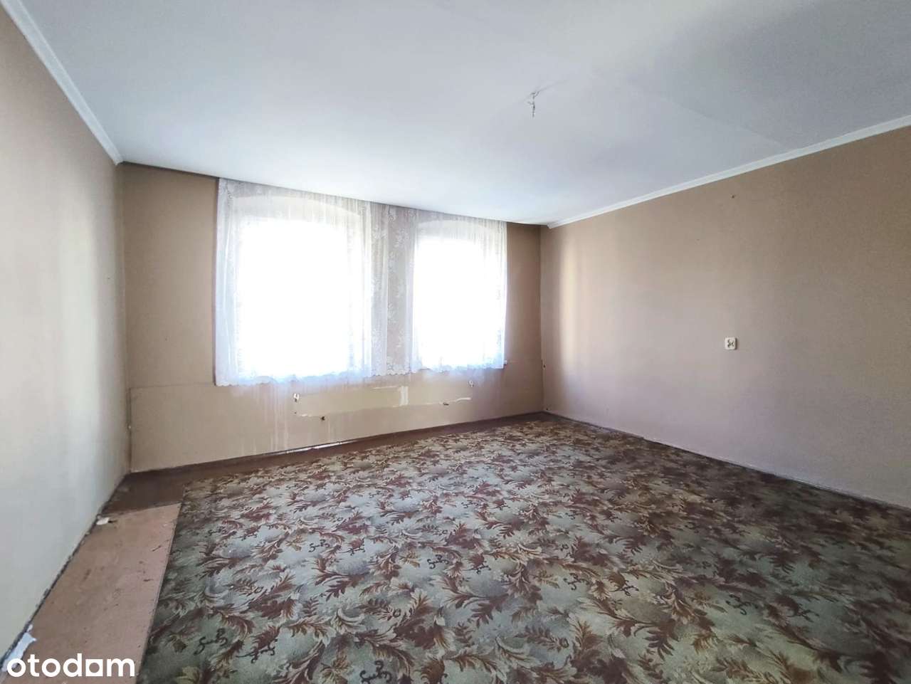 Na sprzedaż przestronne mieszkanie 34 m² do własnej aranżacji-0