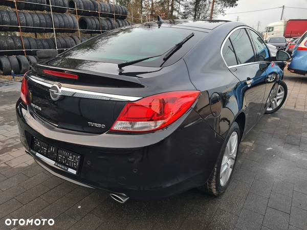 Opel Insignia 2.0 T Cosmo - 3