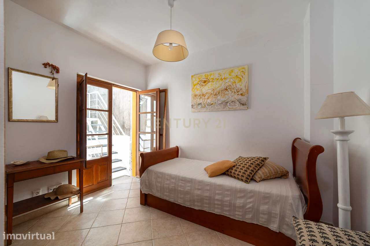 Moradia de Charme T2+1 no Centro Histórico de Tavira-27