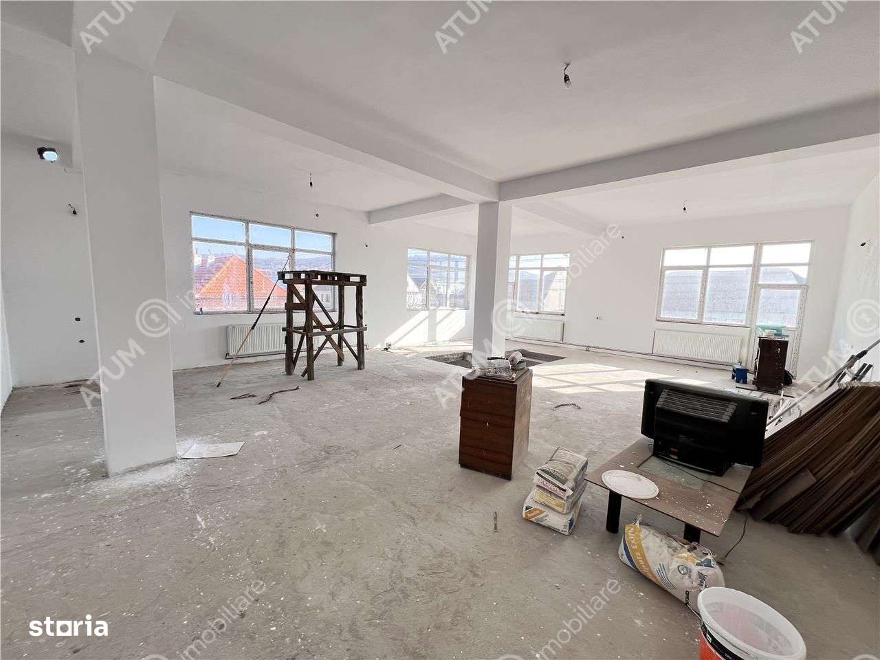 Casa la cheie cu 200 mp utili pe Parter si Etaj zona Gusterita Sibiu - Imagine principală: 3/5