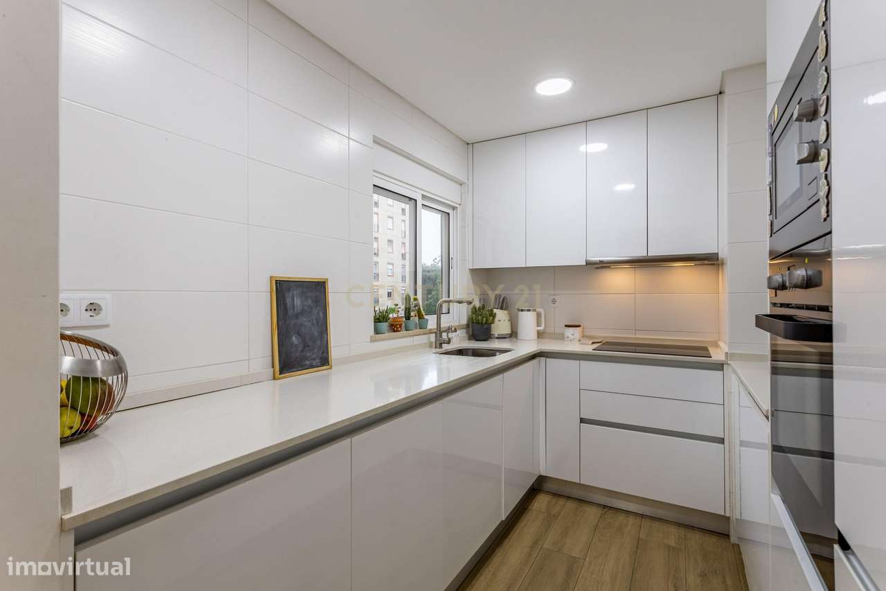 Lindo Apartamento T3 com 2 wc´s remodelado nos Olivais - Grande imagem: 3/21