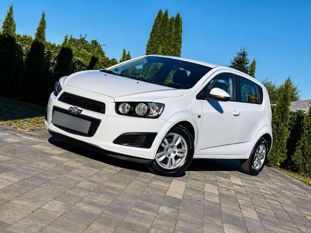 Chevrolet Aveo (Sonic) 1.2 2012