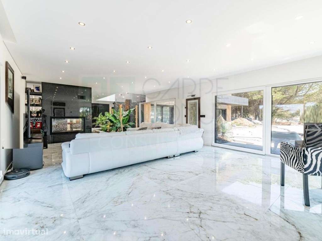 Magnifica moradia T4 com piscina na Urbanização Aroeira, em Santo E...-36