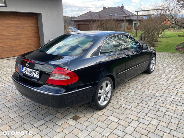 Mercedes-Benz CLK - 3