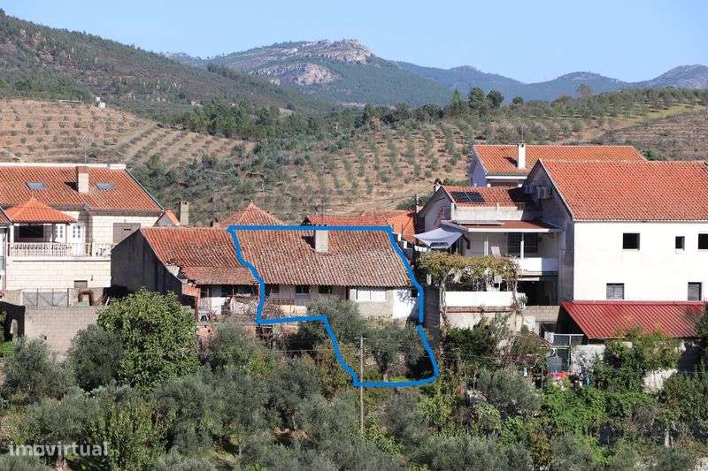 Vendo casa em aldeia tranquila - Grande imagem: 4/9