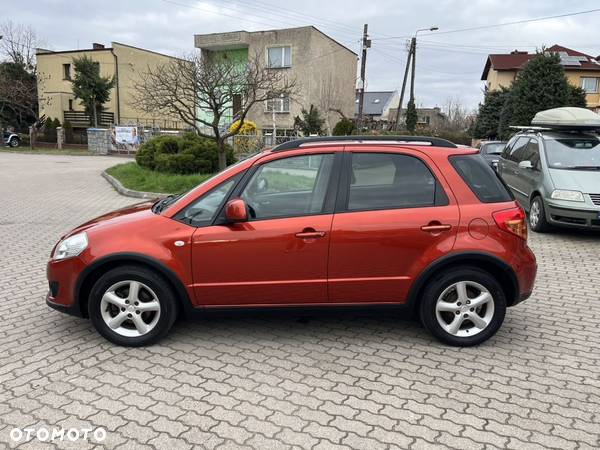 Suzuki SX4 1.6 VVT Automatik 4x2 Comfort - 11