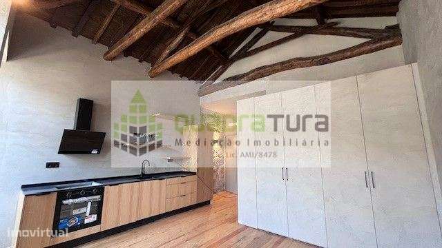 ESTÚDIO | C/ Varanda e Arrecadação | BONFIM-2