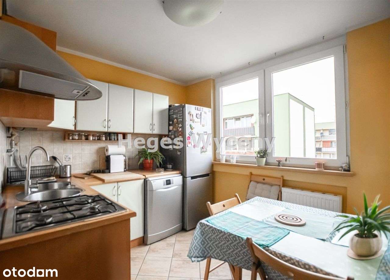 0% prowizji, 4-pokojowe mieszkanie z loggią-7