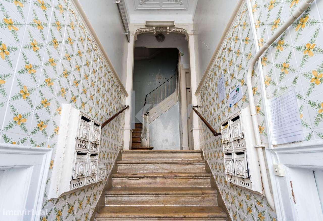 Apartamento T2 à venda na rua Bernardim Ribeiro - Grande imagem: 5/42