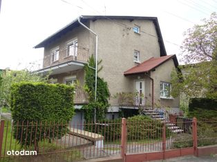 Dom w atrakcyjnej lokalizacji w Kolonii Gosławicki