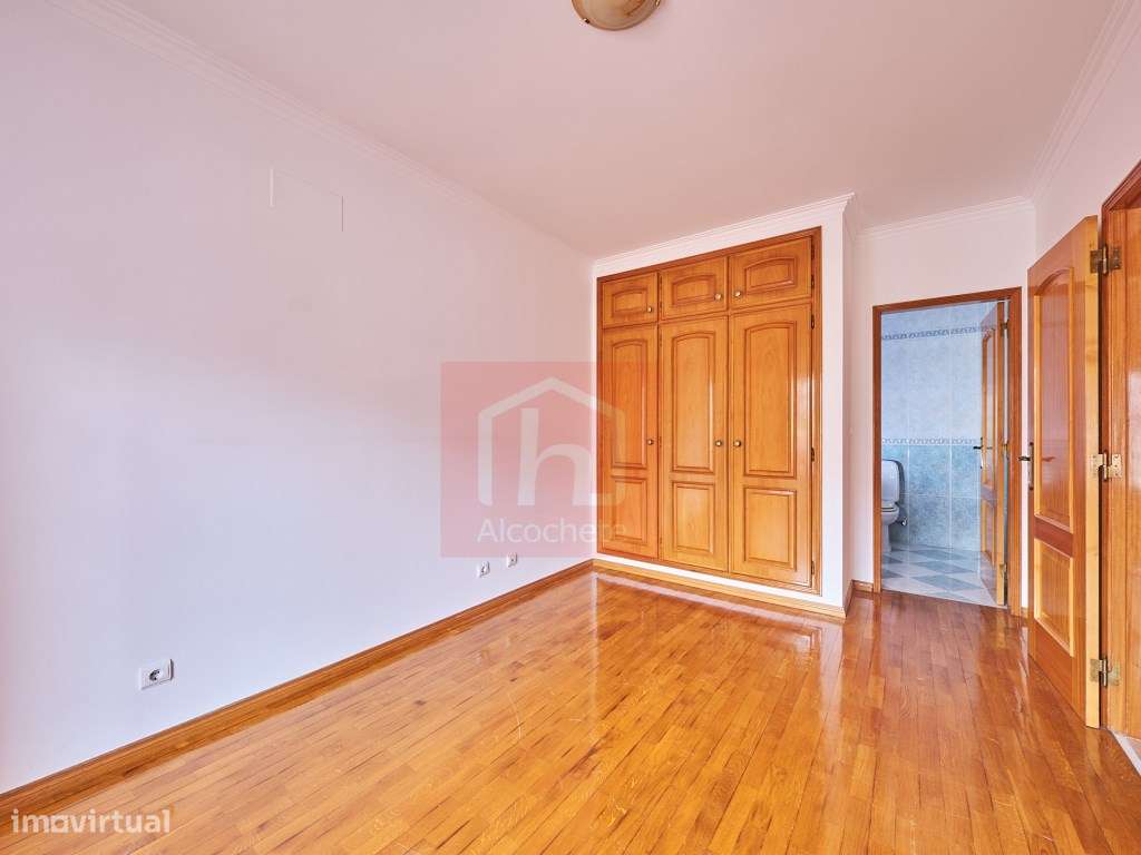 Moradia T3 na Atalaia, Montijo-19