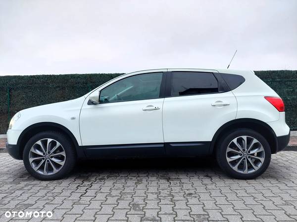 Nissan Qashqai - 4