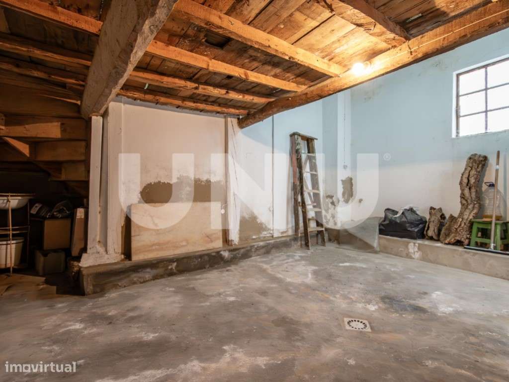 Prédio com Dois Edifícios Independentes no Tortosendo - Elevado Pot...-46