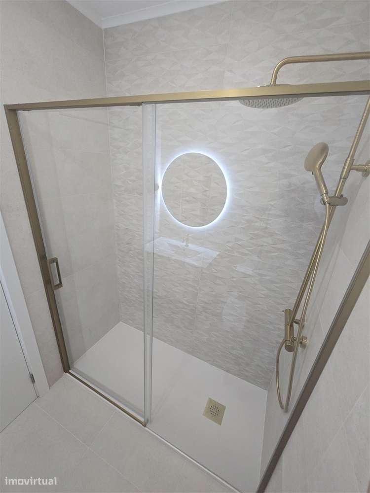 Apartamento T2 Venda em Venteira,Amadora-10