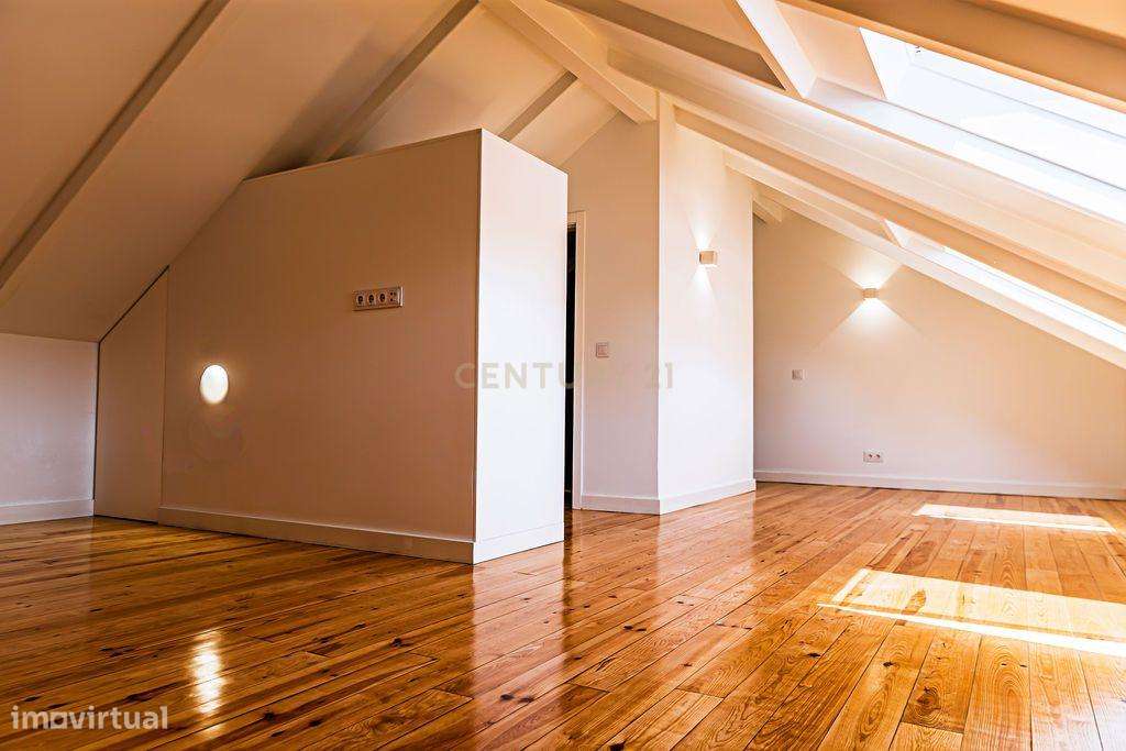 Apartamento T3 Duplex | Edifício Totalmente Reabilitado | Centro Amado-27