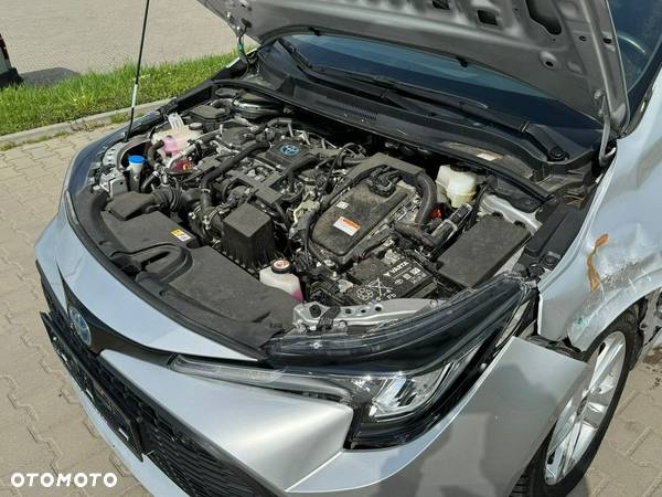 Toyota Corolla 1.8 Hybrid Touring Sports Comfort - 8