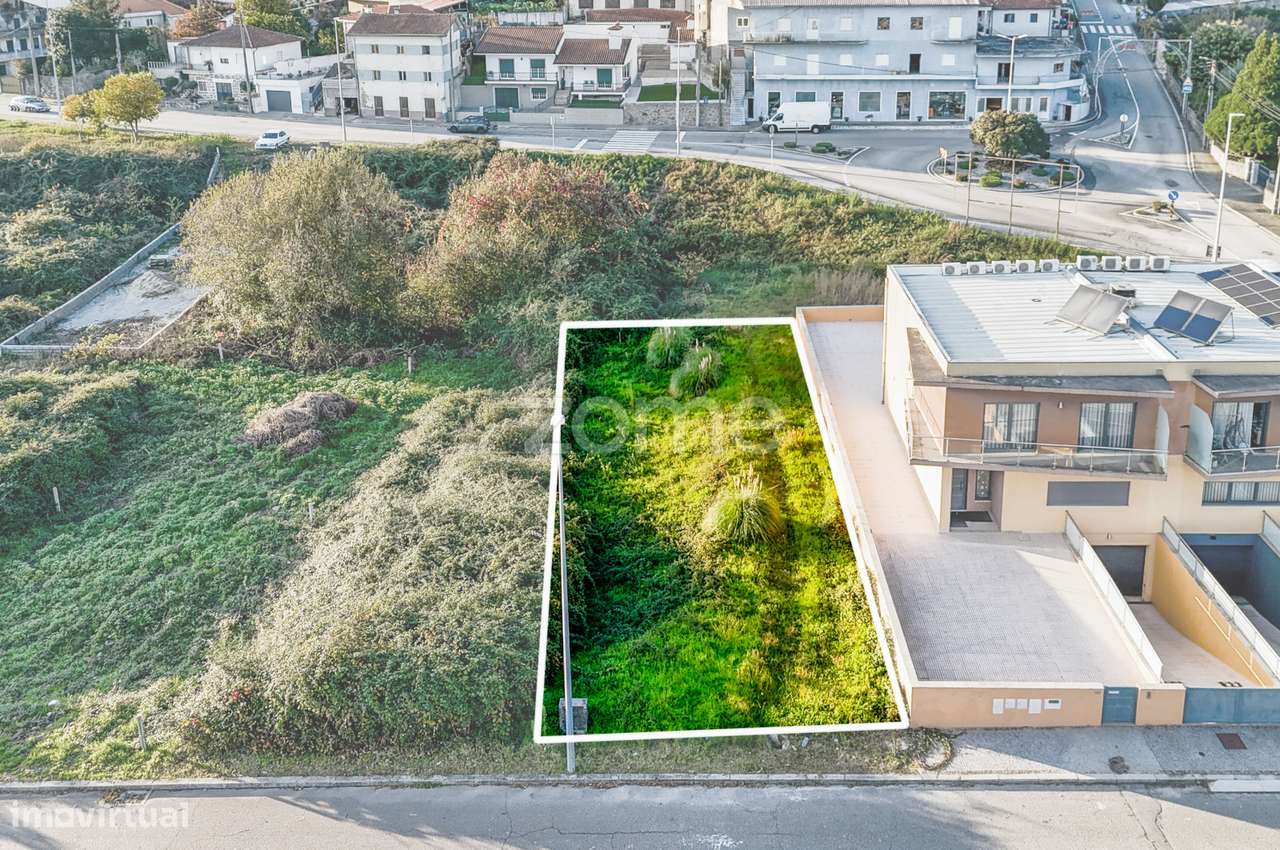 Lote para construção em Frazão-0