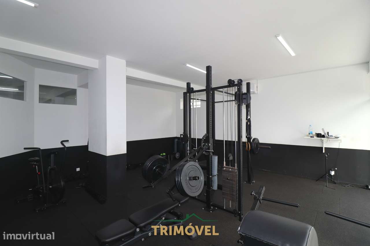 Loja  Venda em São João da Madeira,São João da Madeira - Grande imagem: 4/20