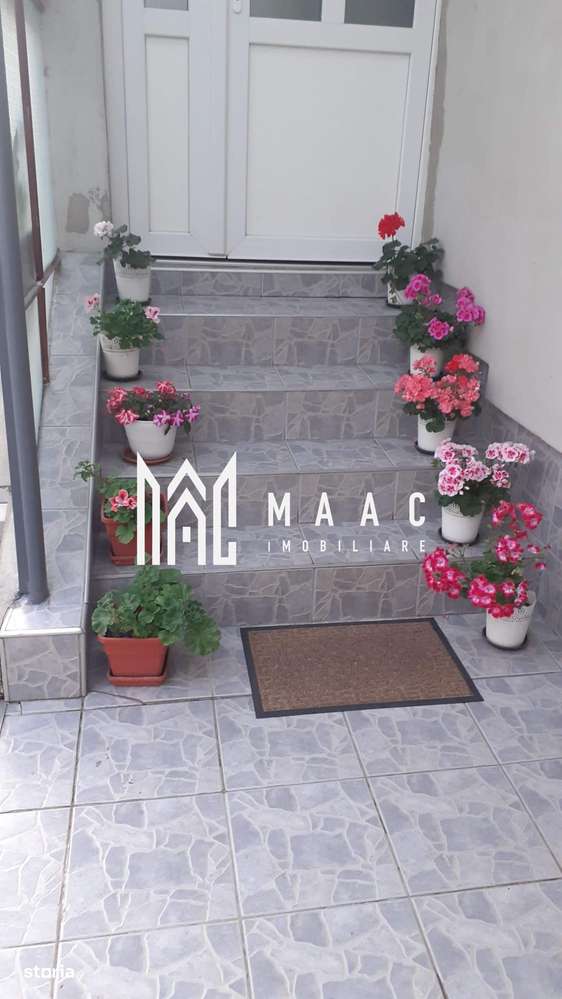 Casă Terezian I Garaj și vecinătate liniștită  I Terezian - Imagine principală: 3/15