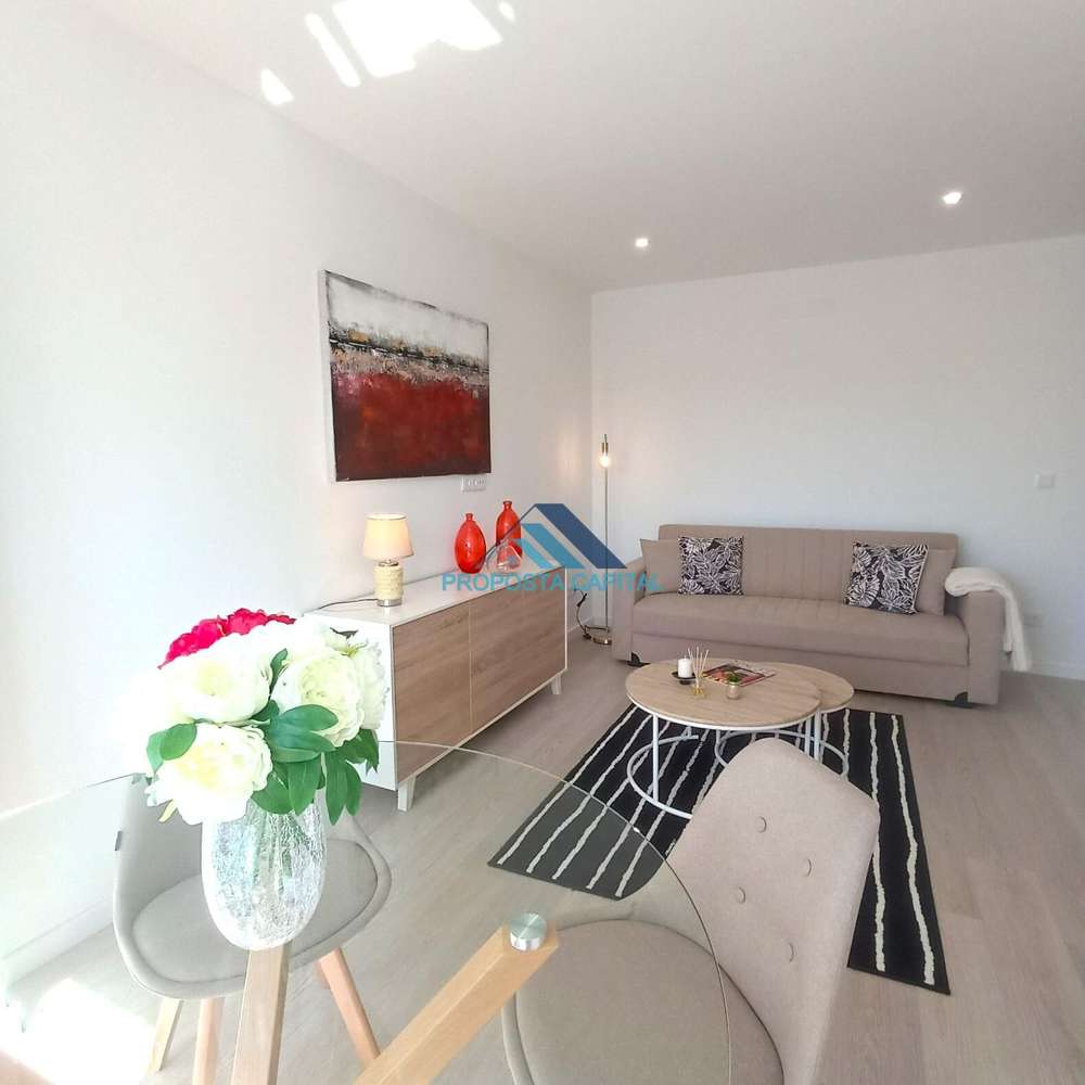 Apartamento T3 - Em Remodelação Total - Grande imagem: 2/5