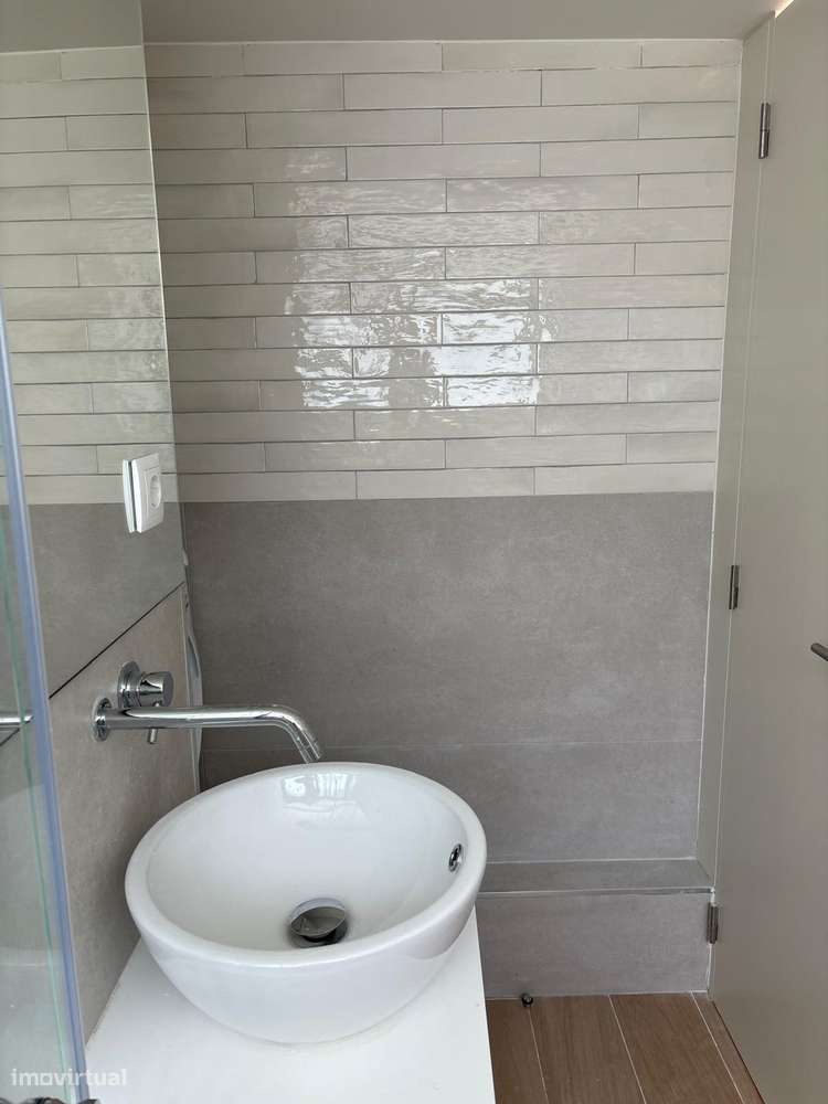 Arrendamento de apartamento t1 na Rua França Júnior - Matosinhos - Grande imagem: 2/16