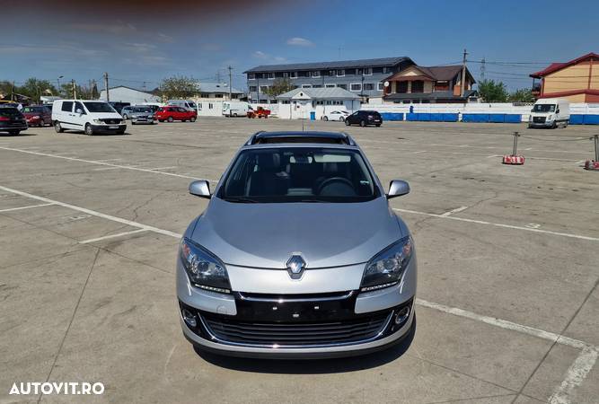 Renault Megane ENERGY dCi 110 Start & Stop Bose Edition - 2