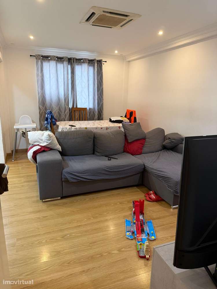 Apartamento T3 no Centro do Montijo-9