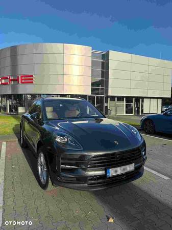 Porsche Macan Standard - 18